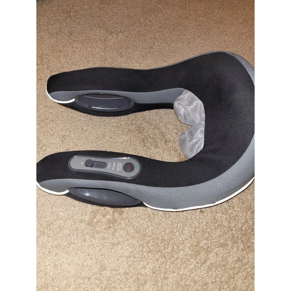 Heated Neck & Shoulder Massager Shiatsu Vibration, Corded, Black/Gray
